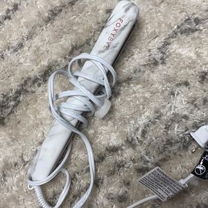 Foxy Bae flat iron
